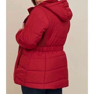 🆕 Red Fit & Flare Cinch Puffer Jacket Coat 2 2X 18 20 NWT Torrid New!